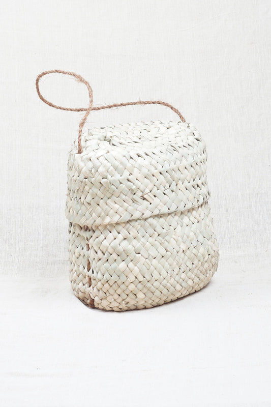 Oasis Opulence Palm Wicker Hand-Bag