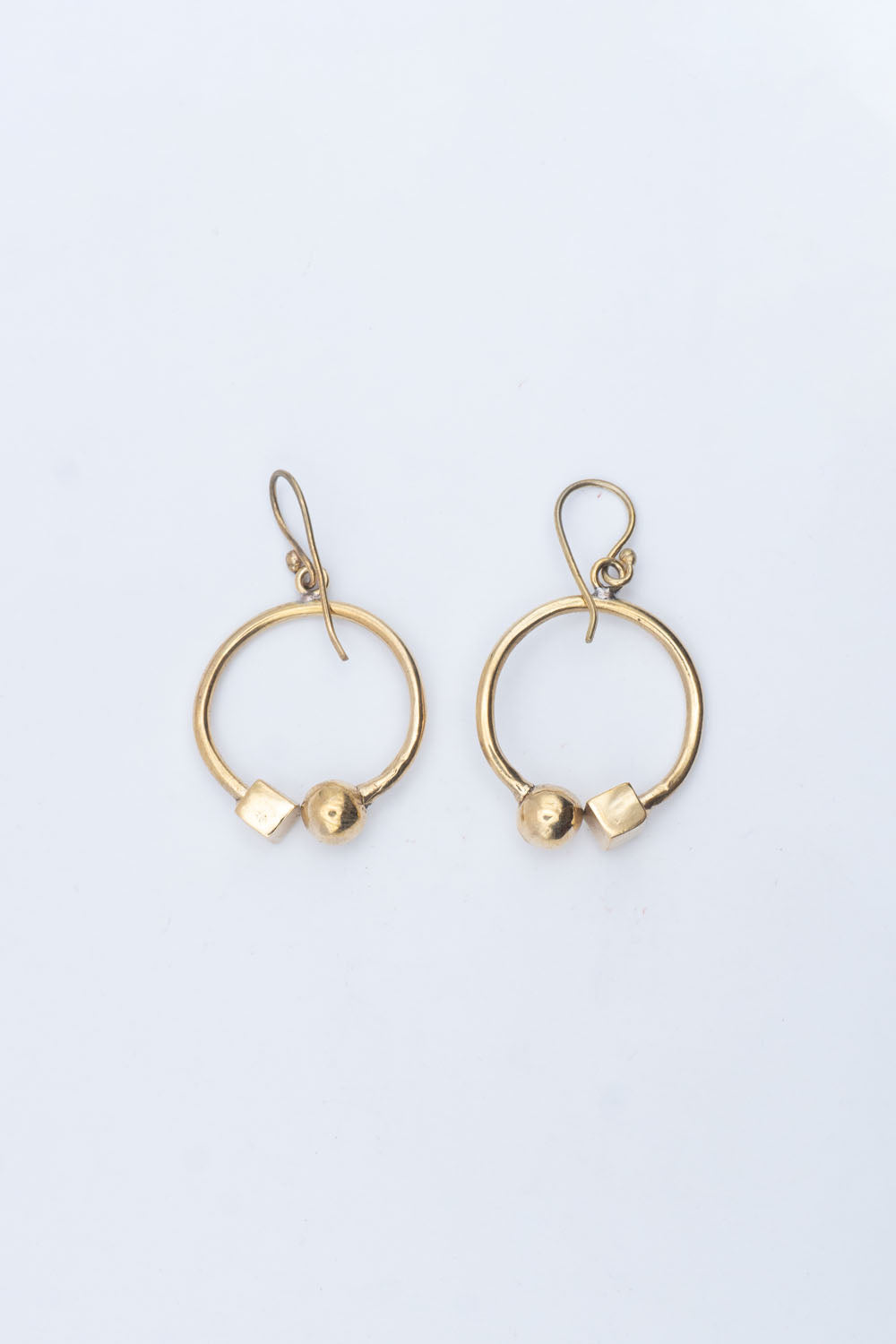 Sirqle Dangle Earrings