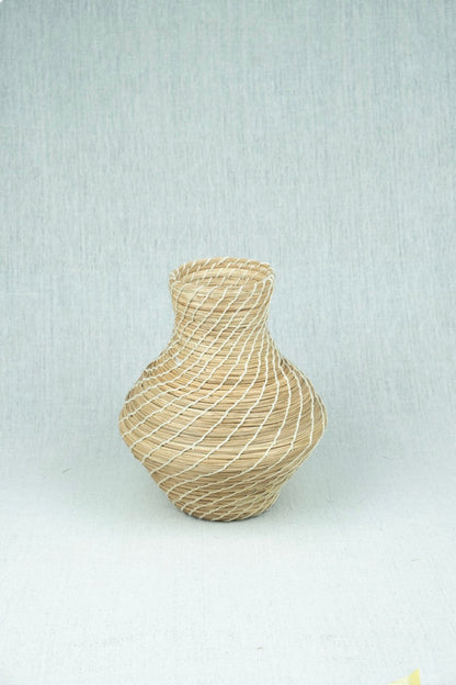 Eterna Home Container Vase 4