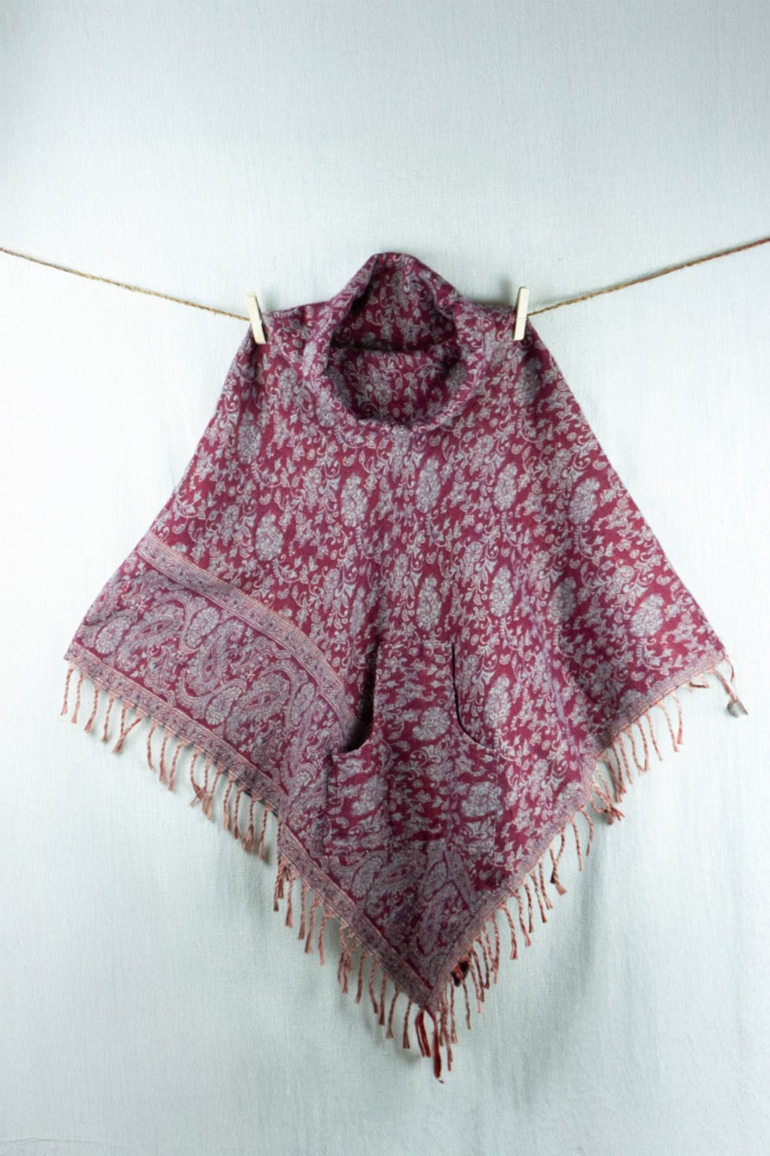 Devy Rouge Woolen Poncho