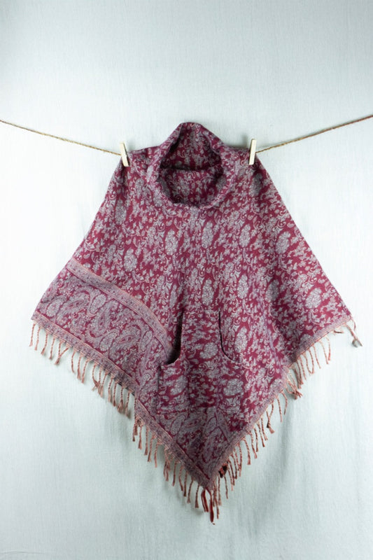 Devy Rouge Woolen Poncho