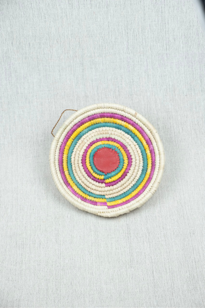 Fruitful Serenity Palm Wicker Plate S