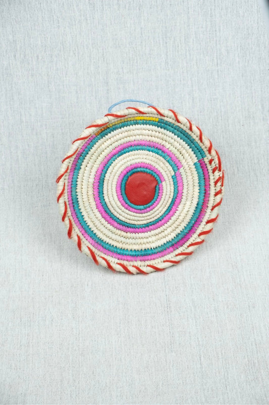 Zesty Grove Palm Wicker Plate S