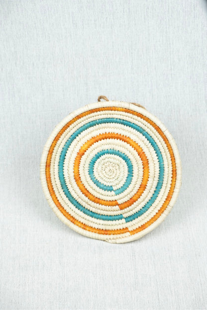 Amber Oasis Palm Wicker Plate M