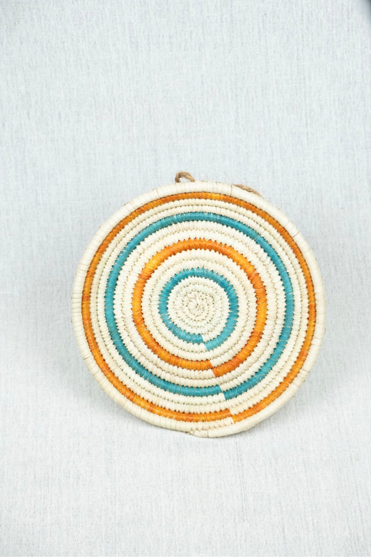 Amber Oasis Palm Wicker Plate M