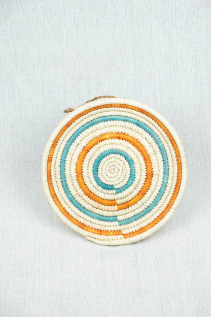 Amber Oasis Palm Wicker Plate M