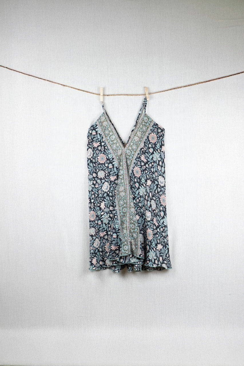 Night Rose Silk Short Backless Dress