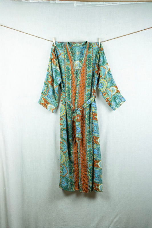 Sundar Grove Silk Kimono