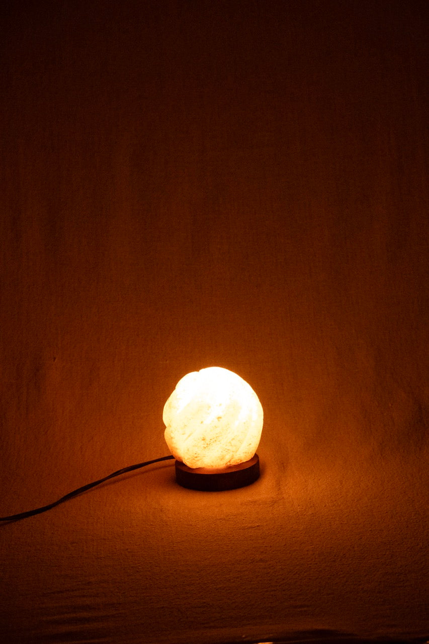 Small Spiral Siwan Rock Salt Lamp