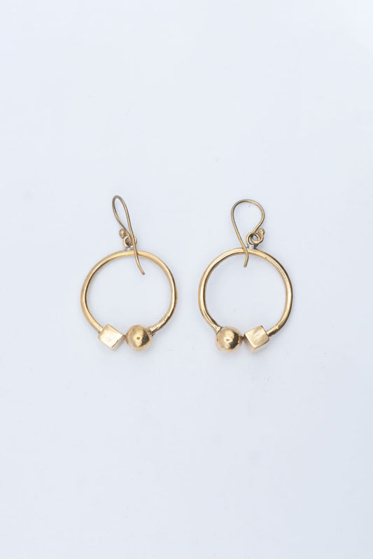 Sirqle Dangle Earrings